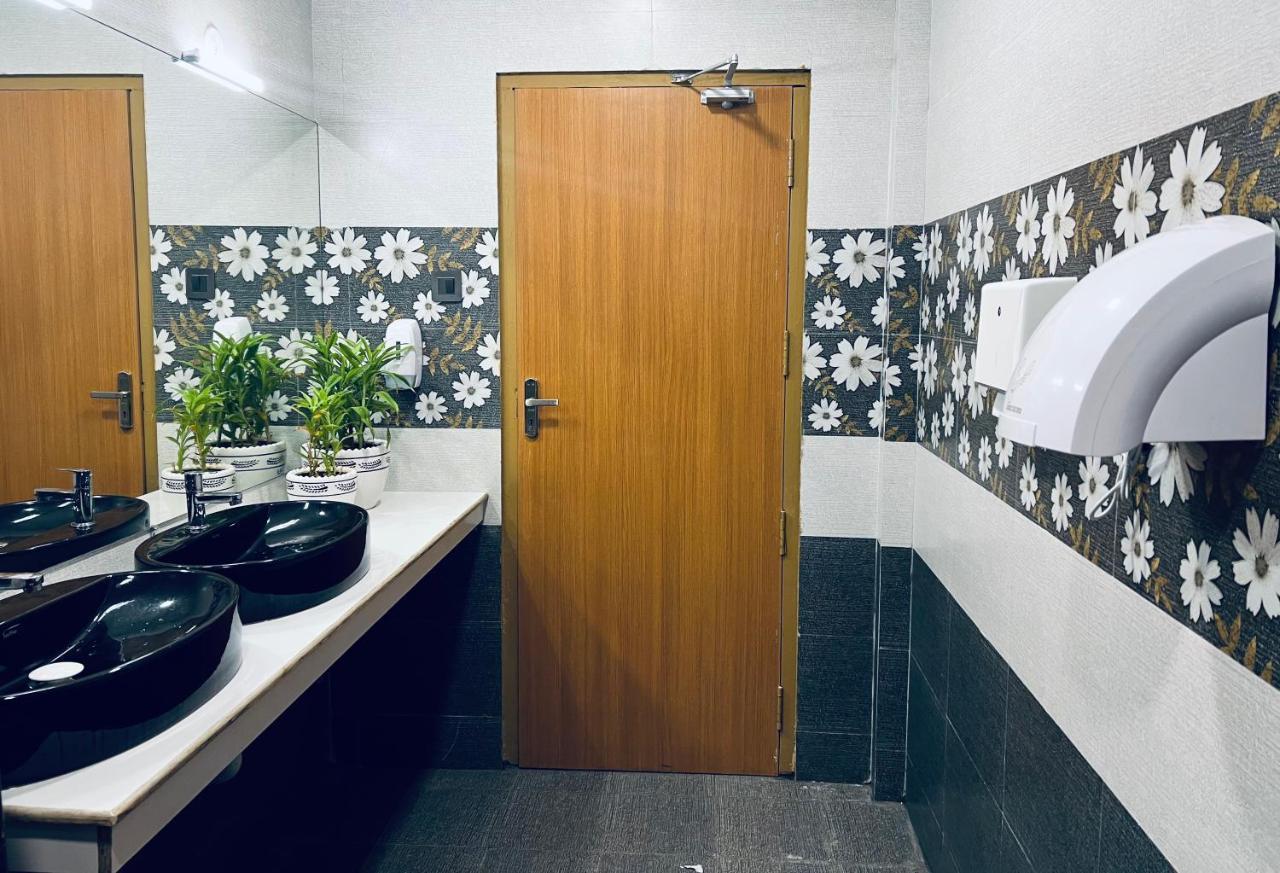 Hotel Seapark 콜람 외부 사진